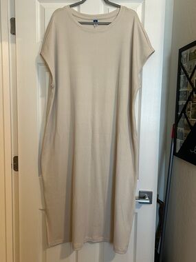 Old Navy Beige Midi Ribbed Dress